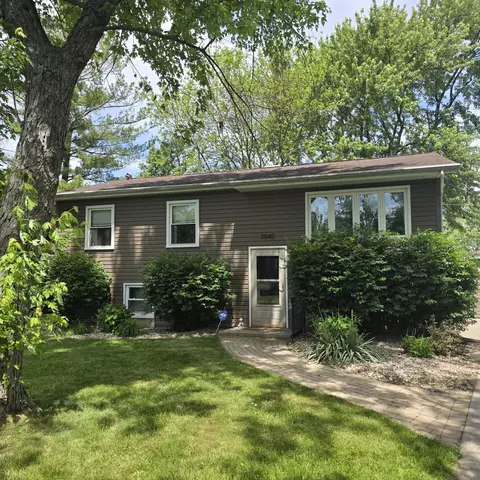 7940 Wilson Ct, Merrillville, IN 46410