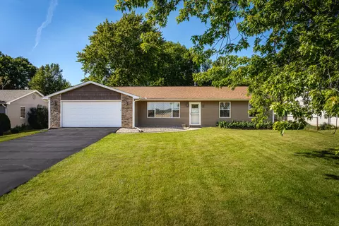 409 W 600, Valparaiso, IN 46385