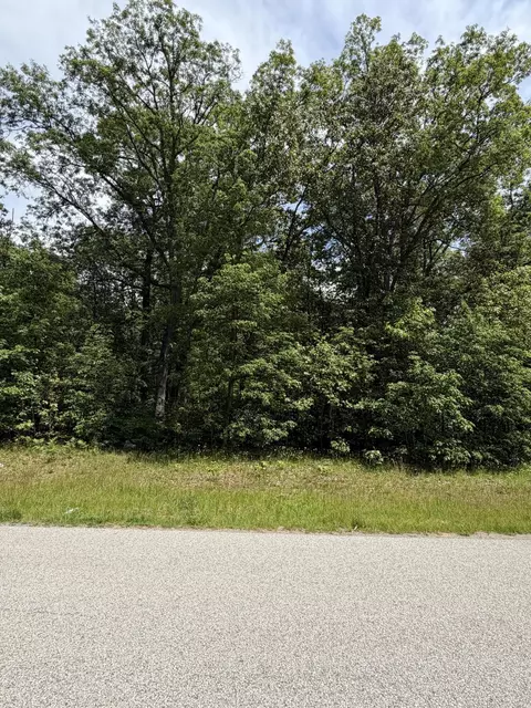 10411 Cynthia Ln, Wheatfield, IN 46392 photo 6