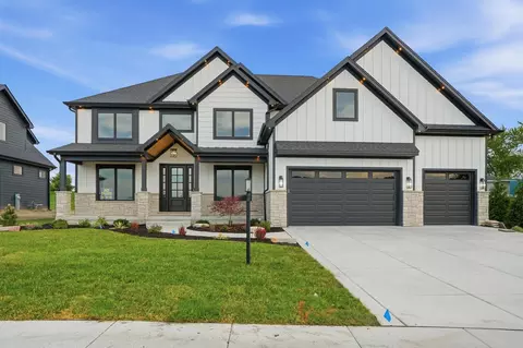 14067 Rosemary Ln, Dyer, IN 46311