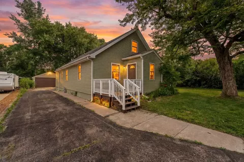 2701 Martha St, Highland, IN 46322