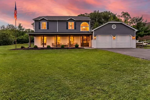 13133 Fillmore St, Crown Point, IN 46307