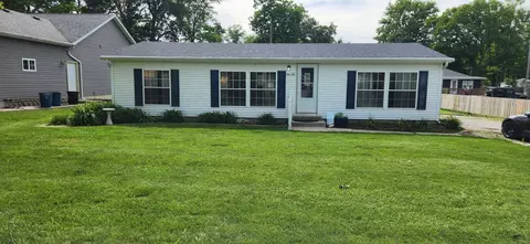 14016 Sherman St, Cedar Lake, IN 46303