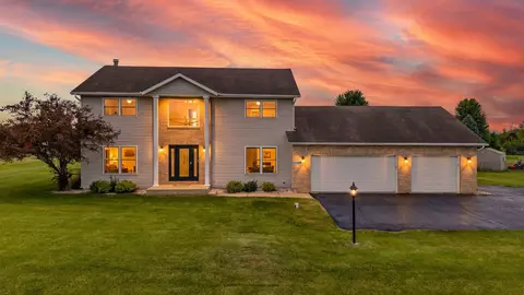 4489 E 101st Ave, Crown Point, IN 46307