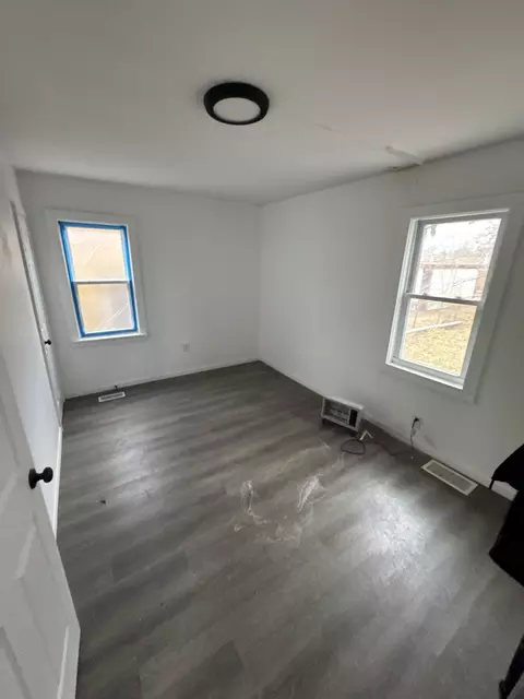 2424 Delaware St, Gary, IN 46407 photo 2