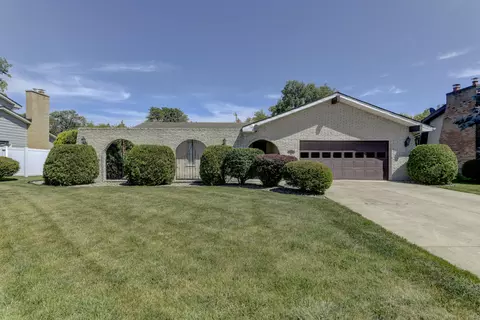 9617 White Oak Ave, Munster, IN 46321