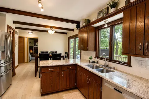 Kitchen - 11745 S Oakridge Dr, Saint John, IN 46373 photo 3 of 3