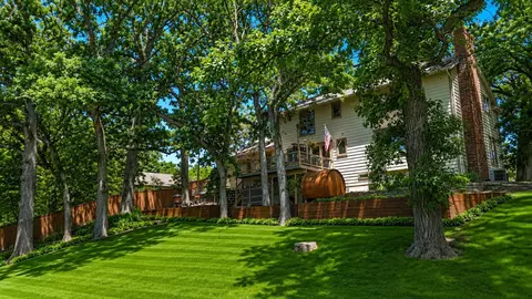Exterior - 11745 S Oakridge Dr, Saint John, IN 46373 photo 10 of 17
