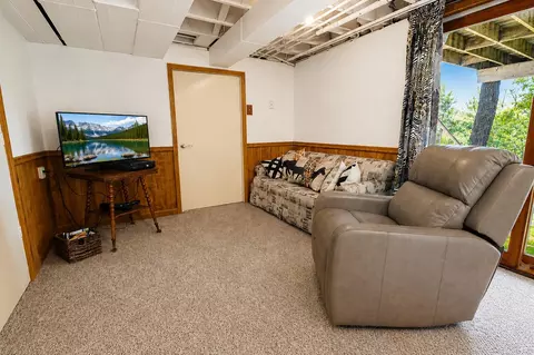 Living - 11745 S Oakridge Dr, Saint John, IN 46373 photo 5 of 5