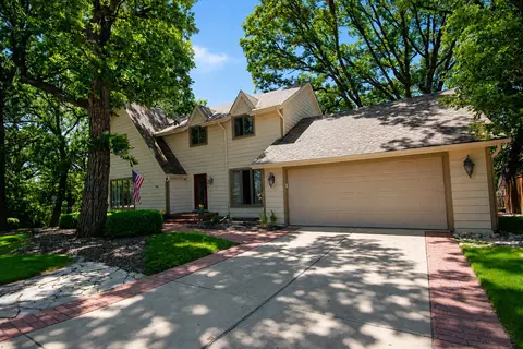 Exterior - 11745 S Oakridge Dr, Saint John, IN 46373 photo 2 of 17