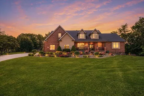 4921 W 120th Ave, Crown Point, IN 46307