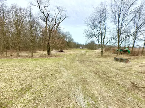6321 E 129th Ave, Crown Point, IN 46307