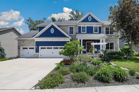 12613 Massachusetts St, Crown Point, IN 46307