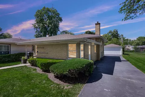 1112 Hickory Rd, Homewood, IL 60430