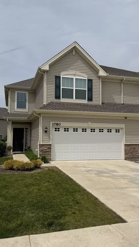 1780 E 110th Pl, Crown Point, IN 46307