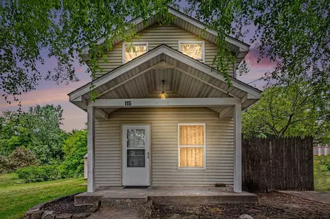 115 Mcclung Rd, La Porte, IN 46350
