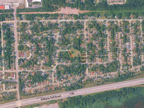 5245 E 11th Pl, Gary, IN 46403 photo 7