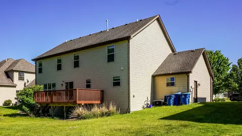 Exterior - 7490 E 103rd Ave, Crown Point, IN 46307 photo 5 of 10