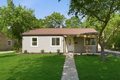 7740 Bertram Ave, Hammond, IN 46324