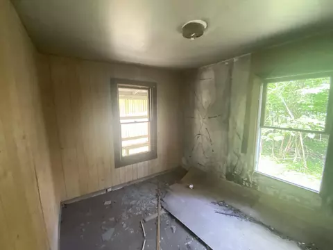 3401 Vermont St, Gary, IN 46409 photo 4