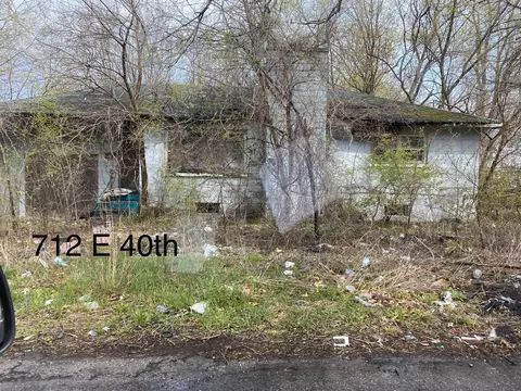 712 E 40th Ave, Gary, IN 46409