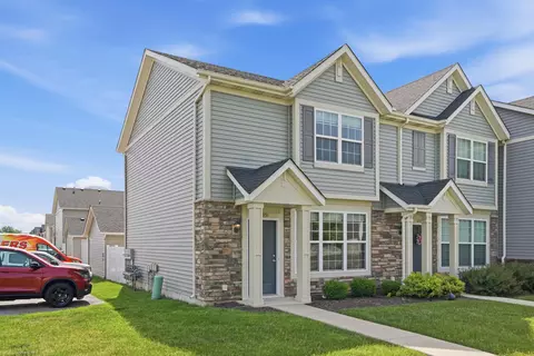 11351 Rhode Island St, Crown Point, IN 46307
