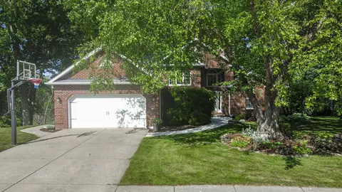 2400 E 9th Pl, Hobart, IN 46342