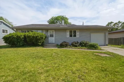 981 W 69th Pl, Merrillville, IN 46410