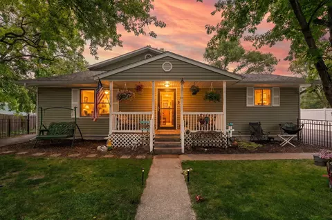 33 E Washington Ave, Hobart, IN 46342