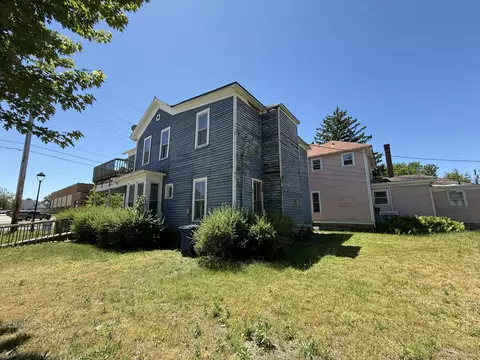322 E 8th St, Michigan City, IN 46360