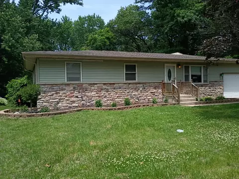 5470 Evergreen Ave, Portage, IN 46368