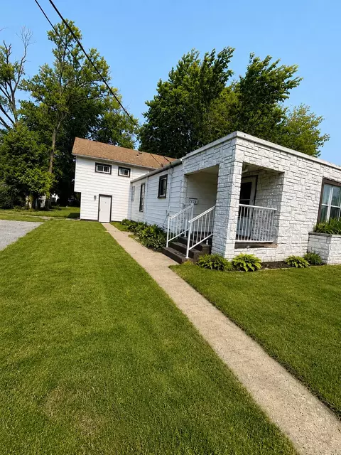 7238 Chestnut Ave, Hammond, IN 46324