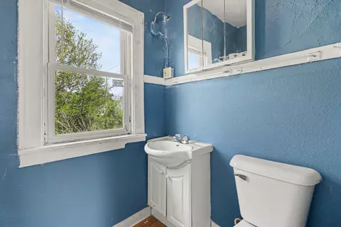 Bath - 1137 W 25th Ave, Gary, IN 46407 photo 1 of 2
