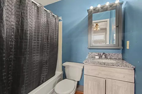 Bath - 1137 W 25th Ave, Gary, IN 46407 photo 2 of 2