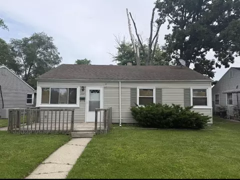 227 N Delaware St, Hobart, IN 46342