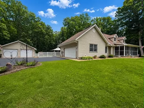 490 W 75, Valparaiso, IN 46385