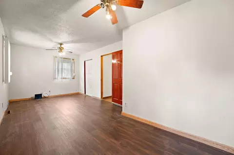 Living - 1021 Hamilton Pl, Gary, IN 46403 photo 5 of 8