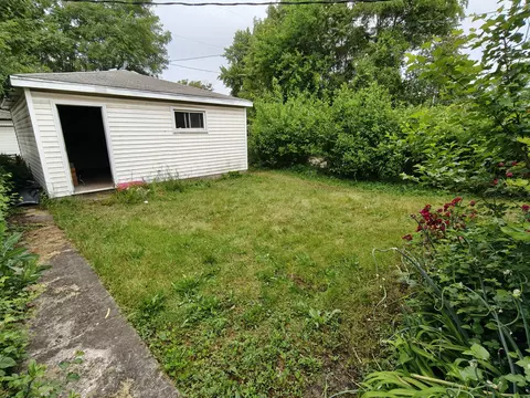 Exterior - 1154 Hendricks St, Gary, IN 46404 photo 8 of 8