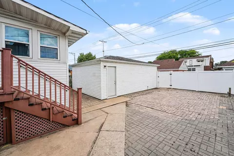 Exterior - 2111 Stanton Ave, Whiting, IN 46394 photo 4 of 5
