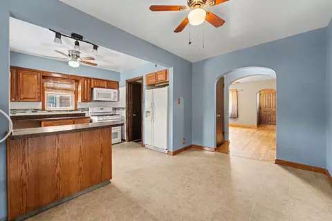 Entry Way - 2111 Stanton Ave, Whiting, IN 46394 photo 1 of 1