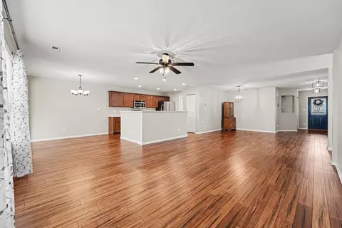 Living - 11742 Carolina St, Crown Point, IN 46307 photo 3 of 8