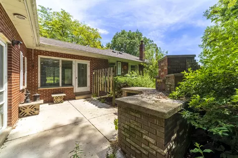 Exterior - 8570 Mattson Dr, Saint John, IN 46373 photo 10 of 11