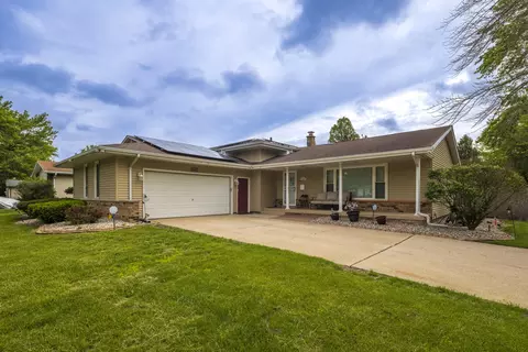 9619 Greenwood Ave, Munster, IN 46321