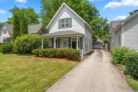 254 Park Ave, Valparaiso, IN 46383
