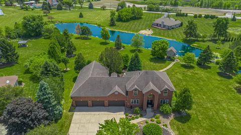 4941 E 107th Ct, Crown Point, IN 46307