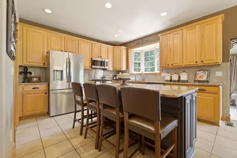 Kitchen - 4941 E 107th Ct, Crown Point, IN 46307 photo 1 of 4