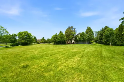 Exterior - 4941 E 107th Ct, Crown Point, IN 46307 photo 10 of 10