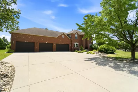 Exterior - 4941 E 107th Ct, Crown Point, IN 46307 photo 1 of 10