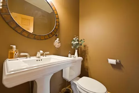 Bath - 4941 E 107th Ct, Crown Point, IN 46307 photo 6 of 6
