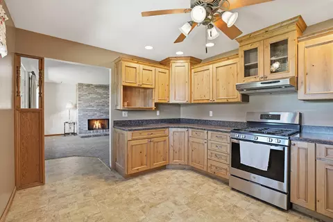 Kitchen - 613 E Ash Pl, Griffith, IN 46319 photo 2 of 2